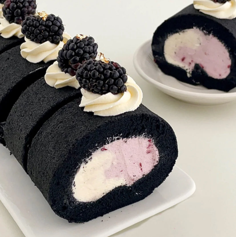 How to make The dark queen roll with cream chargers